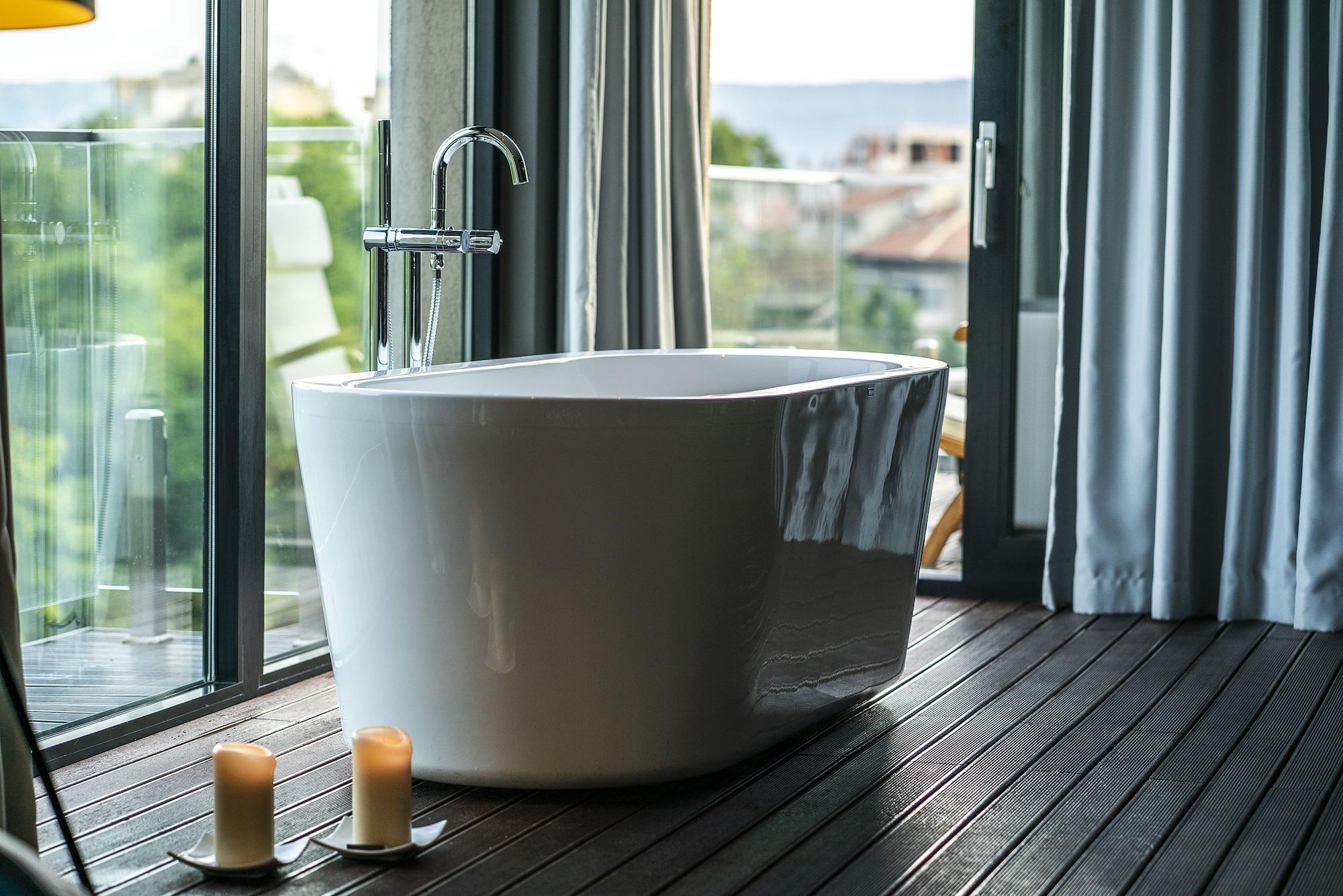 Modus Hotel Varna Bagian luar foto