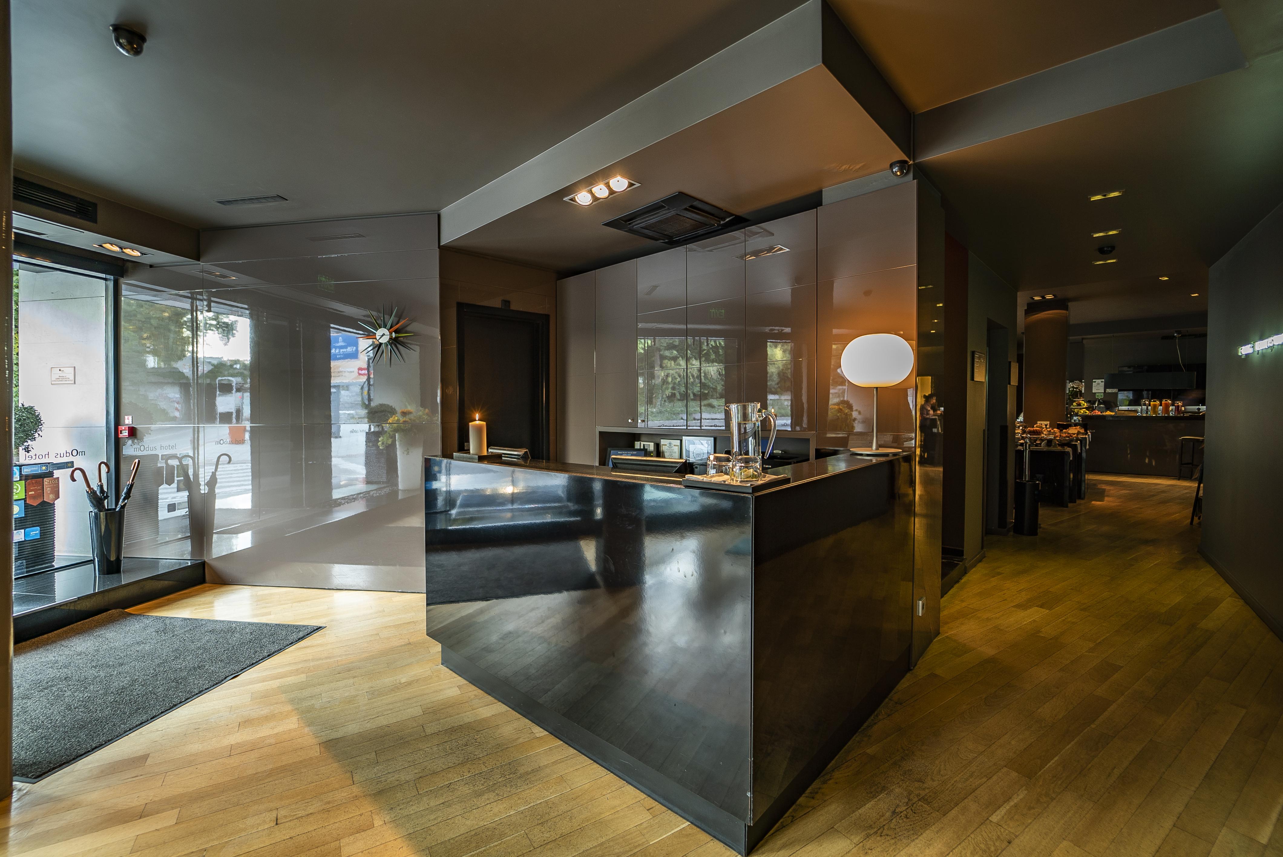 Modus Hotel Varna Bagian luar foto