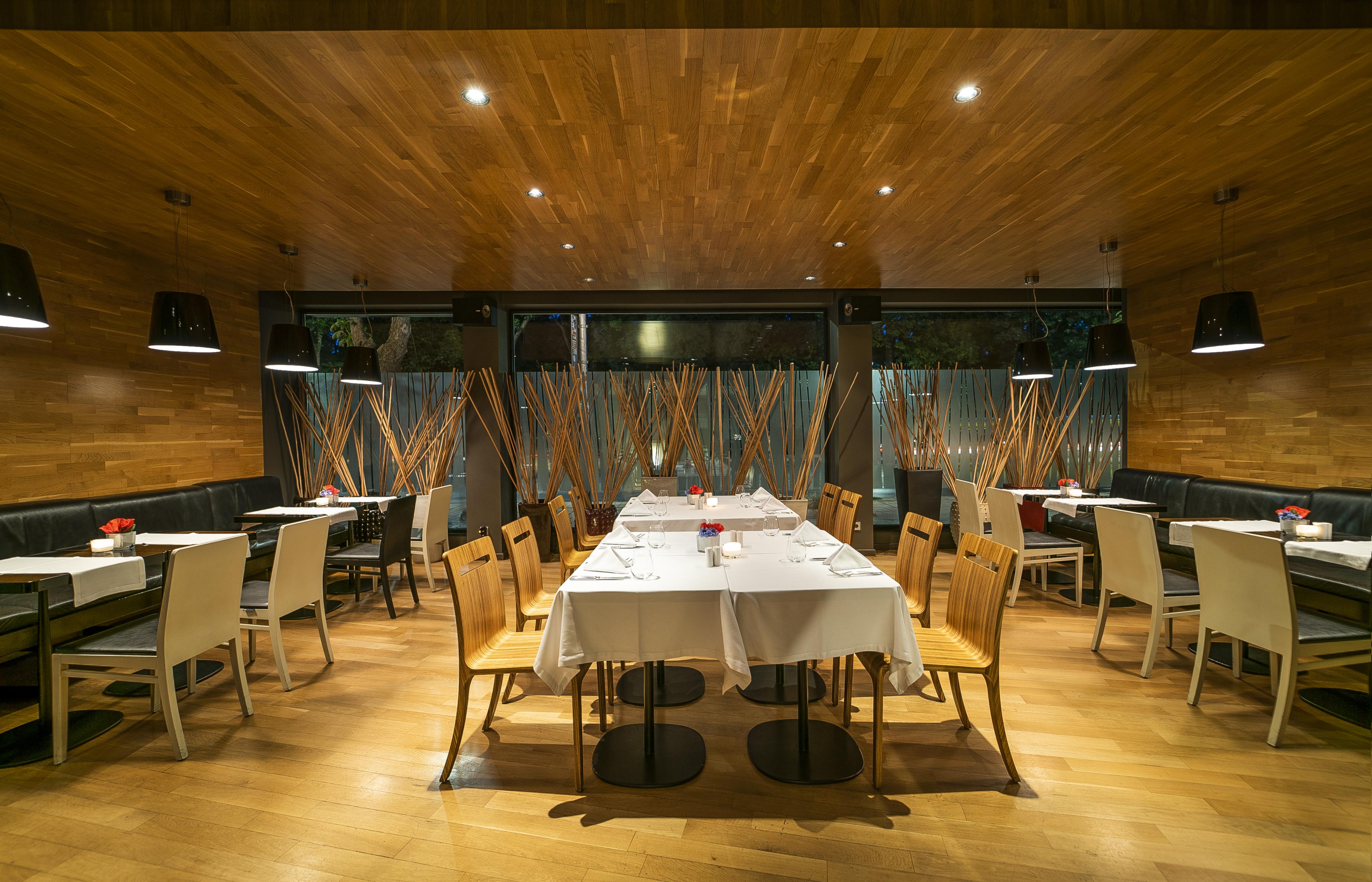 Modus Hotel Varna Bagian luar foto