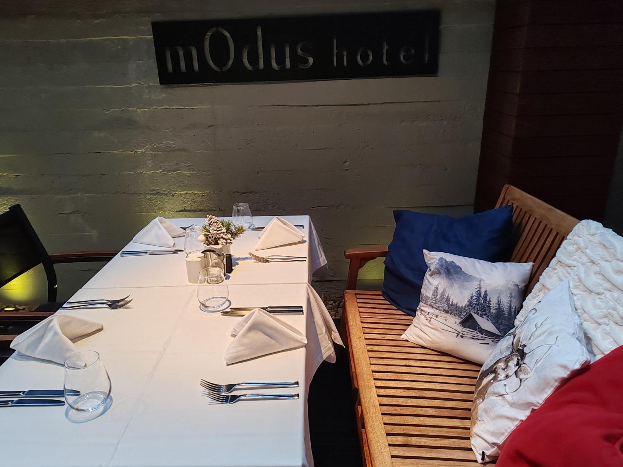 Modus Hotel Varna Bagian luar foto